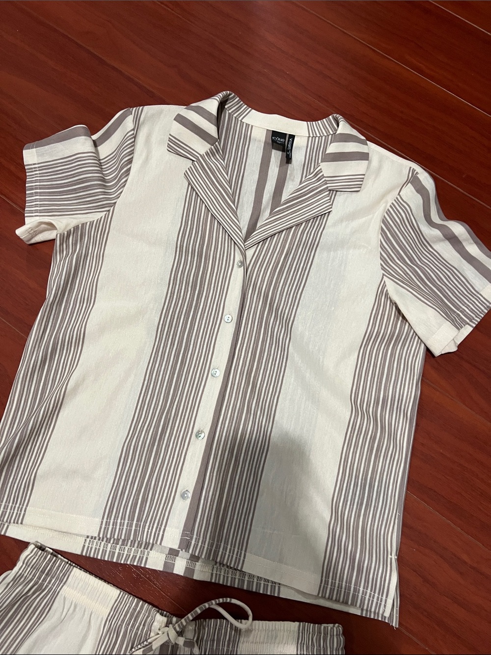 Simons Shorts Set - Picture 2 of 5